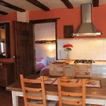 Masia Toranes - Destino Starlight Casa rural Rubielos De Mora