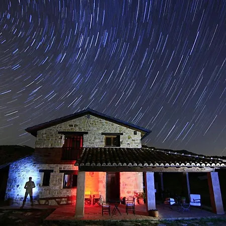 Masia Toranes - Destino Starlight * Rubielos de Mora